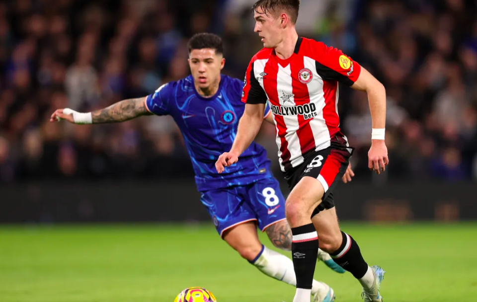 切尔西逆转曼城，加维关键制胜