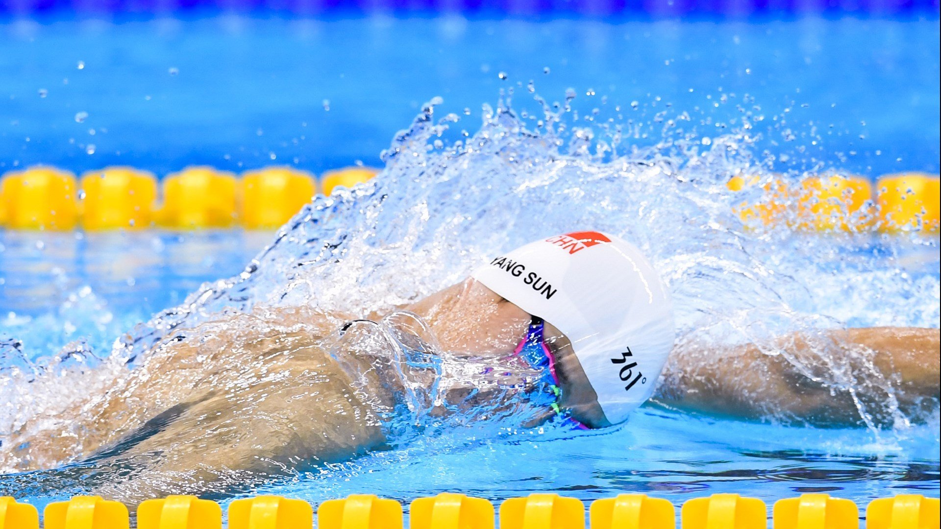 逆转与突破，当波兰足球的奇迹遇见林高远的纪录之夜