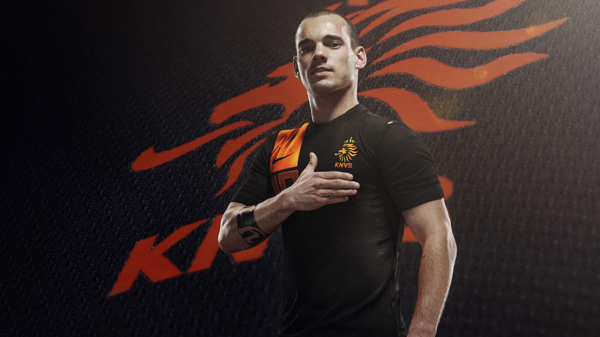 赛道上的唯一，塞恩斯高光表现，迈凯伦横扫红牛二队